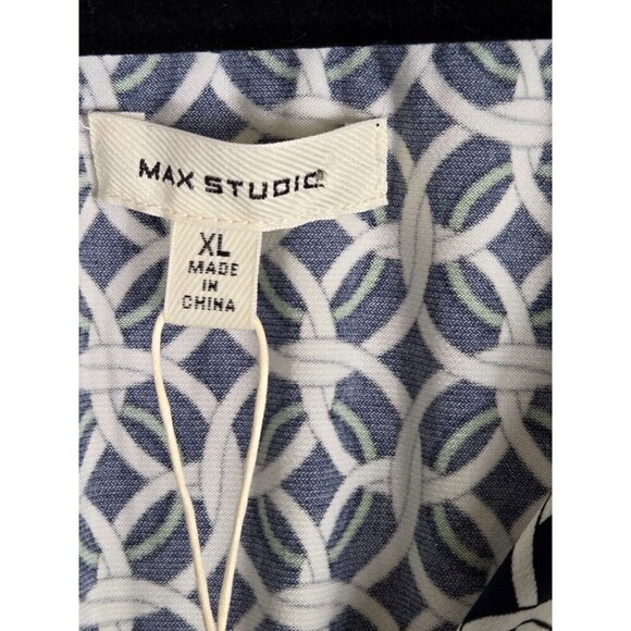 Max Studio Dress Sz XL Knee Length Geometric Print Babydoll Coquette Blue White - Picture 8 of 9